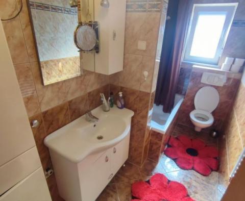 Turisztikai ingatlan 5 apartmannal Medulinban, tengerre néző kilátással - pic 11