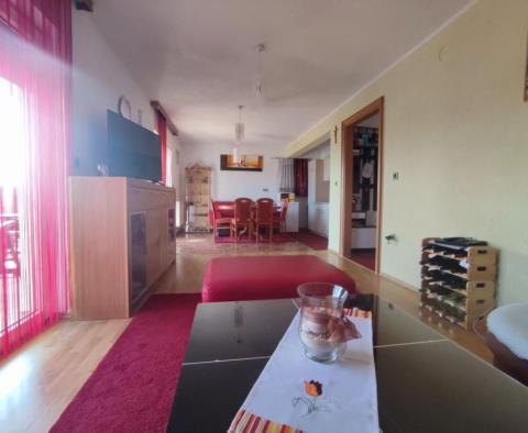 Turisztikai ingatlan 5 apartmannal Medulinban, tengerre néző kilátással - pic 24