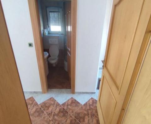 Turisztikai ingatlan 5 apartmannal Medulinban, tengerre néző kilátással - pic 28