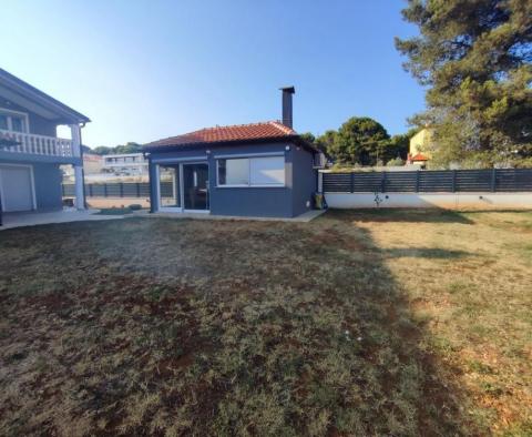 Turisztikai ingatlan 5 apartmannal Medulinban, tengerre néző kilátással - pic 64