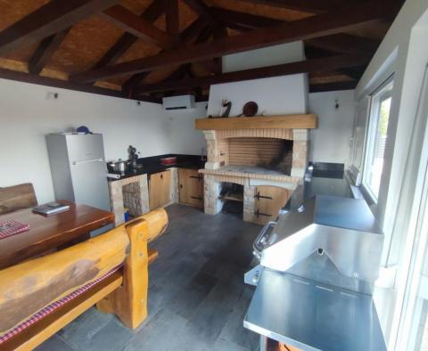 Turisztikai ingatlan 5 apartmannal Medulinban, tengerre néző kilátással - pic 71