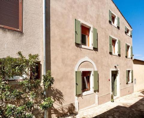 Hôtel unique à vendre dans la romantique Vrsar - pic 10