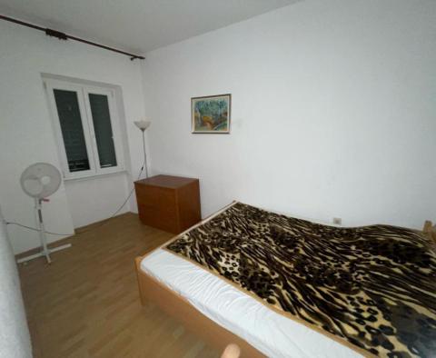 Wohnung zum Verkauf im Zentrum von Rovinj, nur 65 Meter vom Meer entfernt - foto 5
