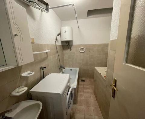 Wohnung zum Verkauf im Zentrum von Rovinj, nur 65 Meter vom Meer entfernt - foto 7