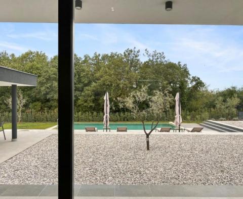 Hedonist-style modern villa in Kastelir-Labinci with distant sea views - pic 25