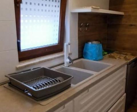 Vila s bazénem na prodej v Žbandaj, Poreč - pic 12