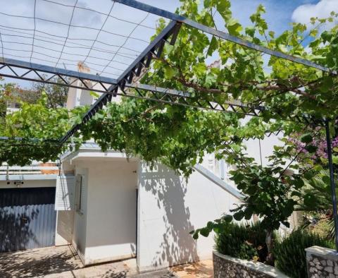 Haus in Razanj, nur 40 Meter vom Meer entfernt - foto 8