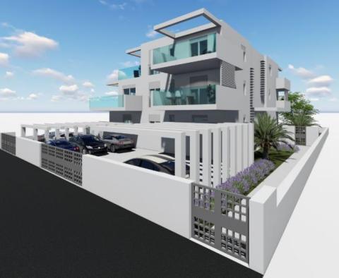 Projet d&#39;investissement - terrain avec permis de construire valide et sous-sol fini à seulement 80 mètres de la mer - pic 27