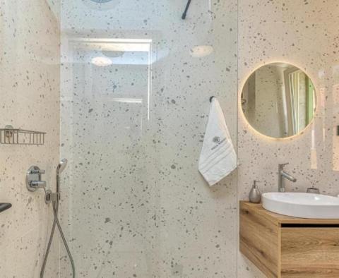 Okouzlující apartmánový dům v centru historického Vrsaru, 4 nájemní jednotky - pic 17