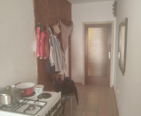 House for sale in Valdebek district of Pula - pic 16