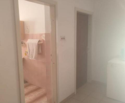 House for sale in Valdebek district of Pula - pic 19