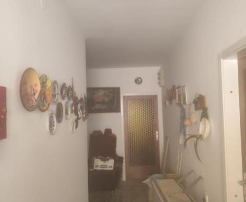 House for sale in Valdebek district of Pula - pic 24