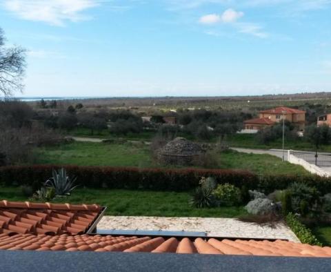 Nice stone house 225m2, Vodnjan - pic 14