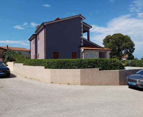 Nice stone house 225m2, Vodnjan - pic 44