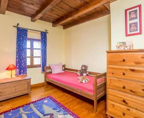 Altes Steinhaus auf großem Grundstück, Krk - foto 24