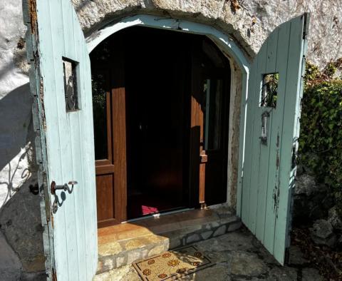Altes Steinhaus auf großem Grundstück, Krk - foto 28