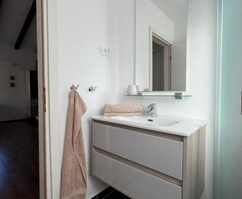 Villa pour mini-hôtel avec 12 chambres et une piscine, Bale - pic 13