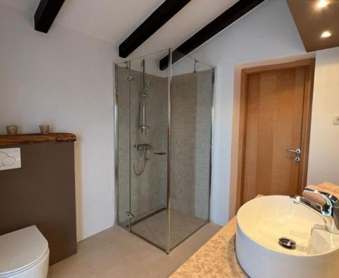 Villa pour mini-hôtel avec 12 chambres et une piscine, Bale - pic 27
