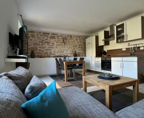 Villa pour mini-hôtel avec 12 chambres et une piscine, Bale - pic 39