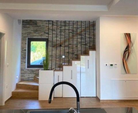 Luxury stone villa in Poreč with distant Adriatic sea views - pic 24