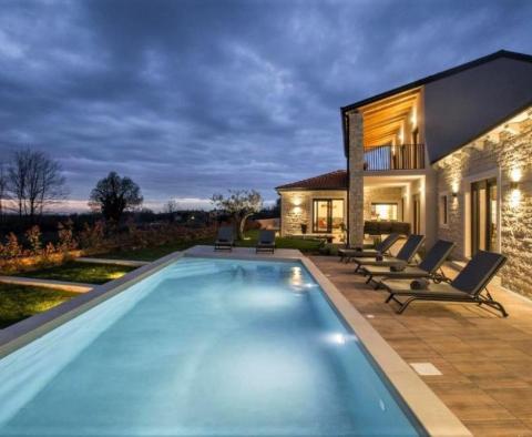 Luxury stone villa in Poreč with distant Adriatic sea views - pic 52