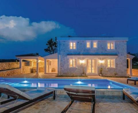 Lenyűgöző kő villa Zadar területén, mindössze 80 méterre a tengertől! - pic 40