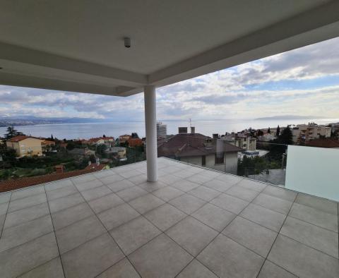 Appartement de 3 chambres dans un nouveau bâtiment avec la plus belle vue sur la mer, Opatija - pic 2