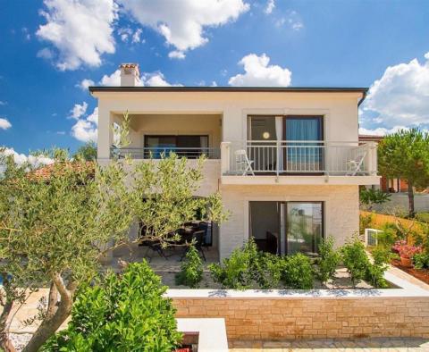 A villa of amazing area with a panoramic view in VIŠNJAN, POREC - pic 6