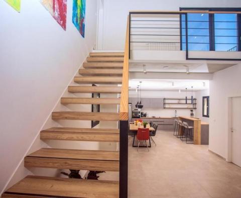 Astonishing modern design villa in Split region - pic 23