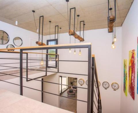 Astonishing modern design villa in Split region - pic 26