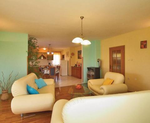 Spacious house for sale in Barban on 8301 sq.m. of land - pic 16