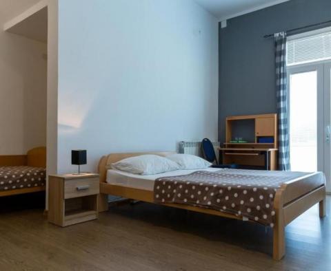 Apart-house with 5 apartments in Umag area, 3 km from the sea - pic 22