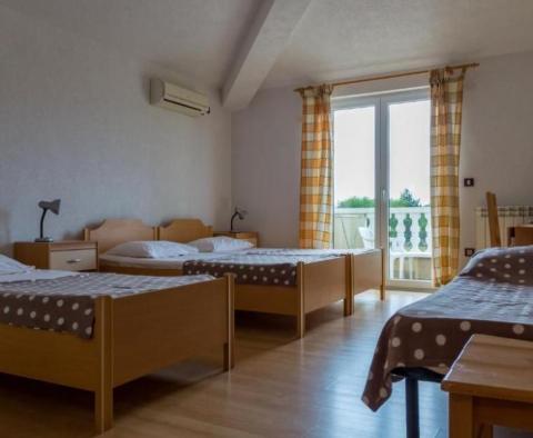 Apart-house with 5 apartments in Umag area, 3 km from the sea - pic 23
