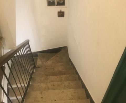 Maison en plein centre de Pula sur 5 étages ! - pic 24