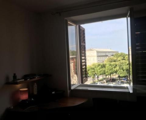 Maison en plein centre de Pula sur 5 étages ! - pic 38