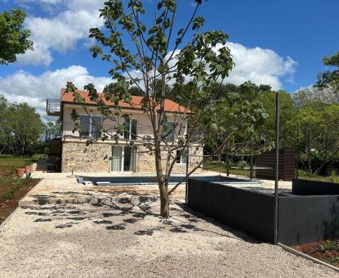 New villa with swimming pool and tennis court in Linardići, Krk peninsula, for sale - pic 10