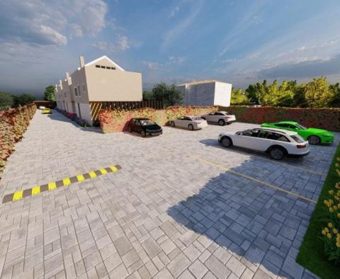 Třetí ze čtyř nových vil s bazénem na Porečsku - pic 25