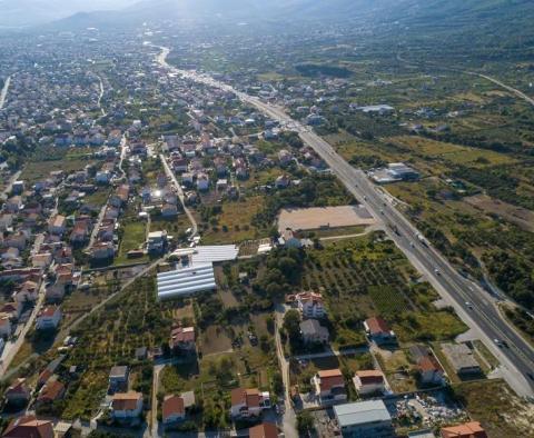 Stavební pozemek zajímavé polohy v Kašteli - pic 6