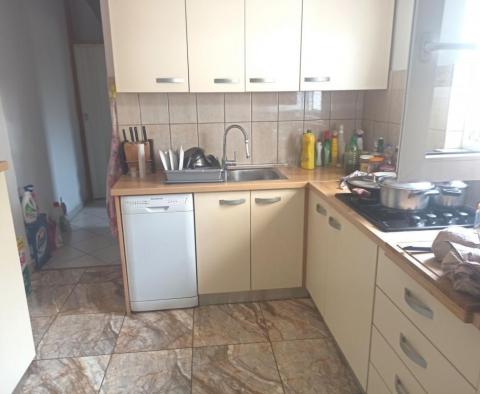House with 3 apartments for sale in Valbandon, Fažana, just 1 km from the sea - pic 28