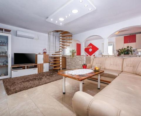 Perfect villa with swimming pool in Brtonigla with distant sea views - pic 8