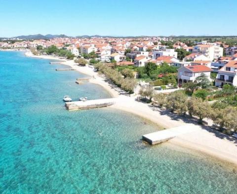 Új apartmanok Srimában, a strand első vonalában - pic 8