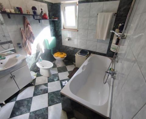 Haus zum Verkauf in Šišan, Liznjan - foto 10