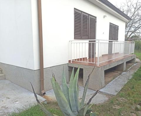 Dom do adaptacji w Medulin zaledwie 800 metrów od morza - pic 28