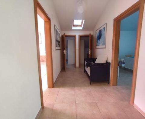 Дом из 3 квартир на продажу в Кавране, Марчана - фото 16