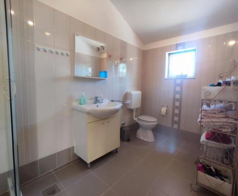 Дом из 3 квартир на продажу в Кавране, Марчана - фото 26
