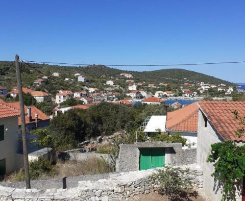 Lovely house for sale on Drvenik island just 200 meters from the sea - pic 4
