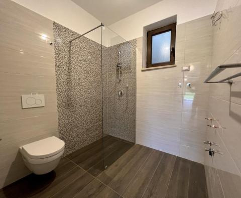 Outstanding offer - house in Rovinj outskirts within greenery just 300 meters from the sea - pic 16