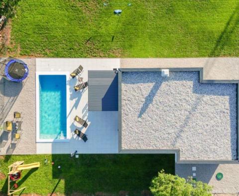 Строящаяся вилла на продажу в районе Лабин, в 3 км от моря - фото 6