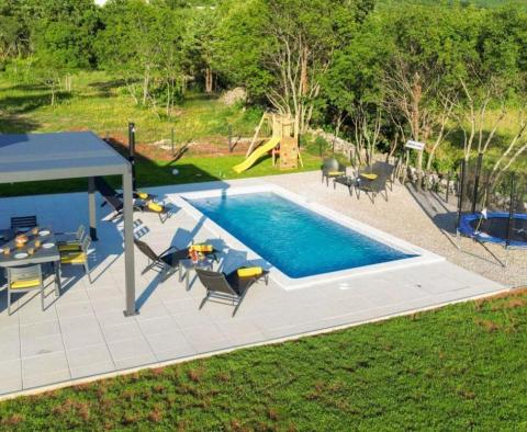 Строящаяся вилла на продажу в районе Лабин, в 3 км от моря - фото 7