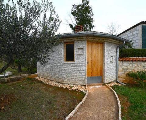 Apart-house of 6 apartments in Medulin, 50 meters from the sea - pic 10